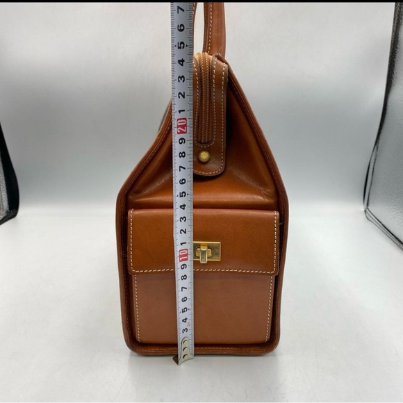 Bally Vintage Tote Bag (EUC) - Picture 15 of 17